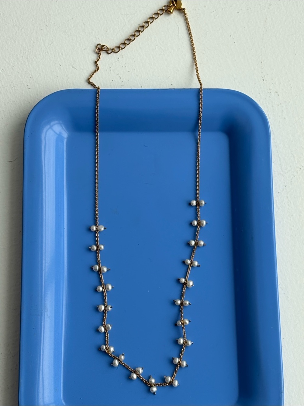 Seed pearl and gold chain necklace - Picture 2 of 4